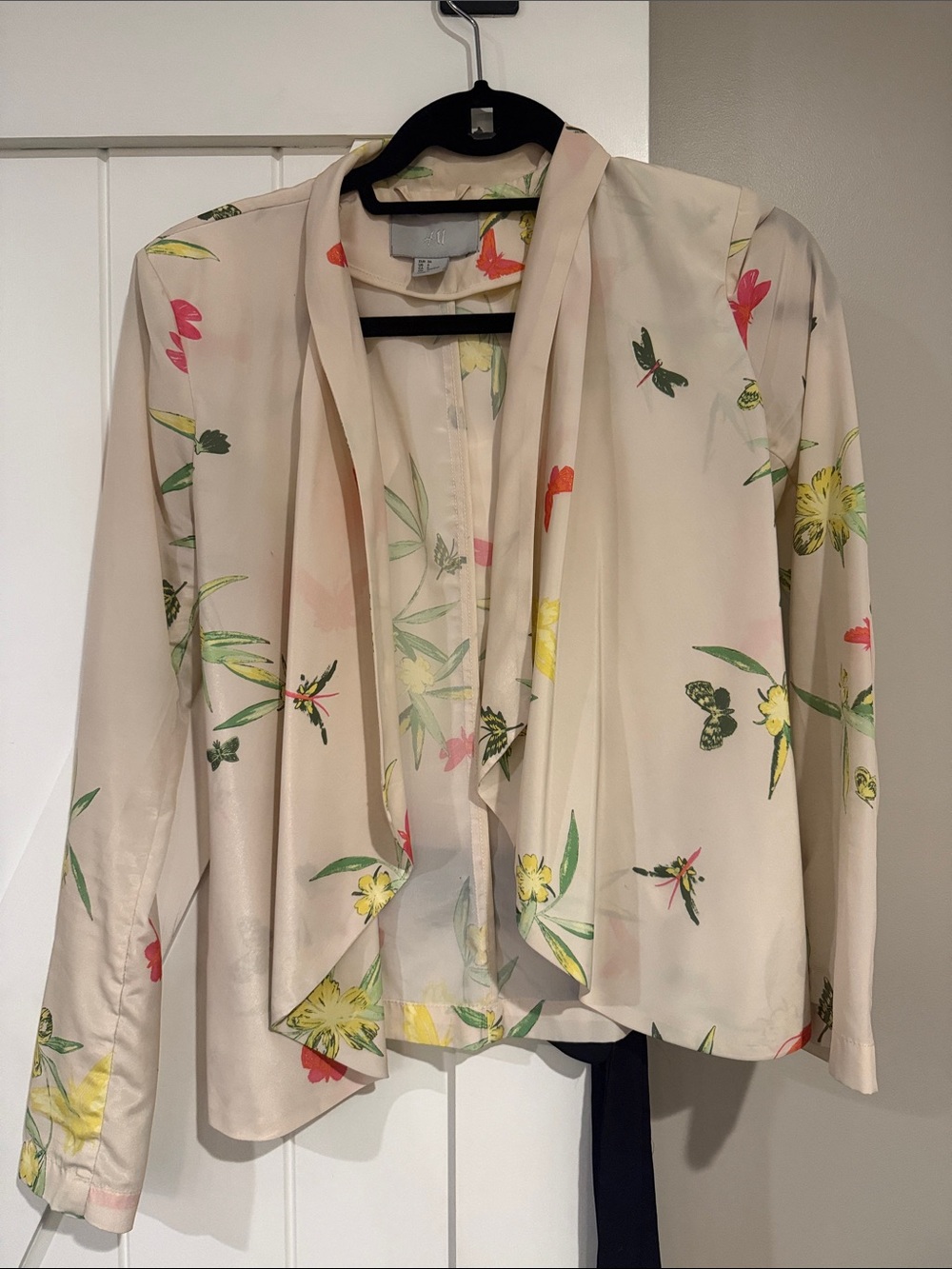 H&M Cream Floral Tie-Neck Blouse Jacket